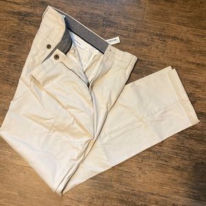 Amazon essential mens khaki pants